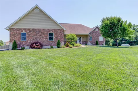 Exterior - 601 Evergreen Ter, O'fallon, MO 63366 photo 1 of 11