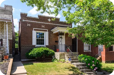 3942 Tholozan Ave, Saint Louis, MO 63116