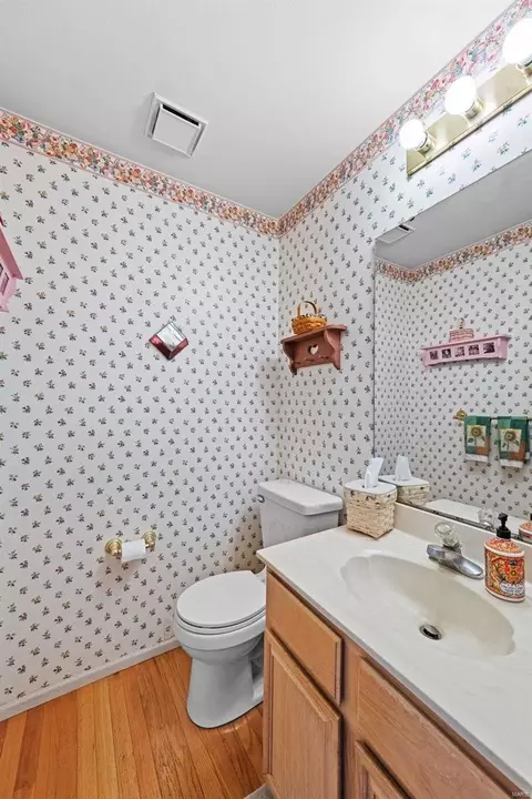 Bath - 7282 Picasso Dr, O'fallon, MO 63368 photo 1 of 5
