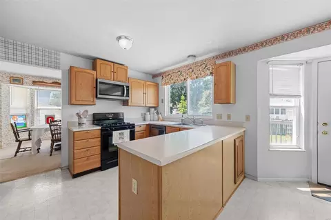 Kitchen - 7282 Picasso Dr, O'fallon, MO 63368 photo 2 of 2
