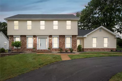 Exterior - 2112 Bow Tree Ct, Chesterfield, MO 63005 photo 4 of 4