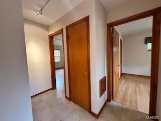 Entry Way - 9809 E Grantview Dr, Saint Louis, MO 63123 photo 1 of 1