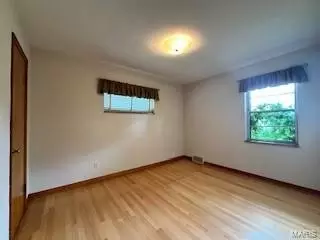Other - 9809 E Grantview Dr, Saint Louis, MO 63123 photo 3 of 5