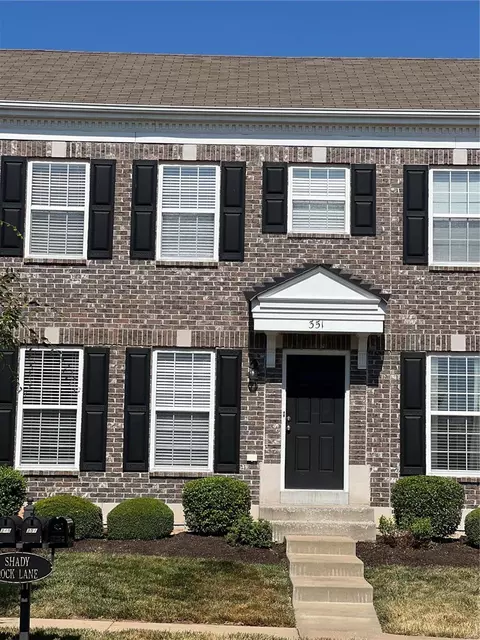 351 Shady Rock Ln, O'fallon, MO 63368