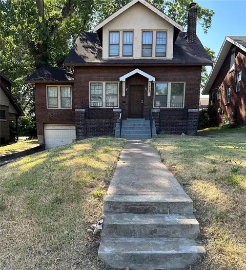 3601 Ridgedale Ave, Normandy, MO 63121