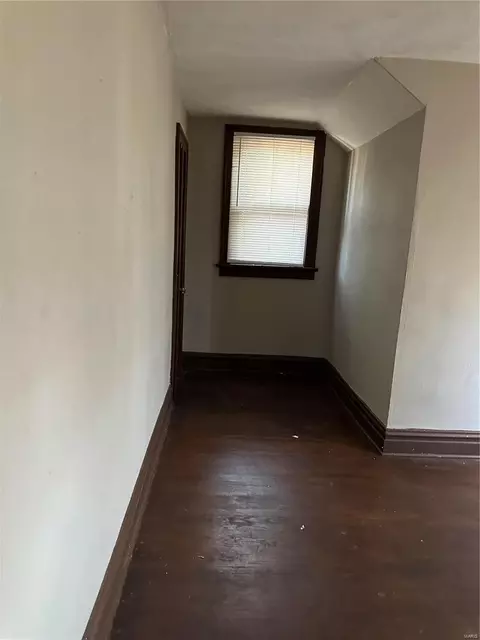 Entry Way - 3601 Ridgedale Ave, Normandy, MO 63121 photo 1 of 2