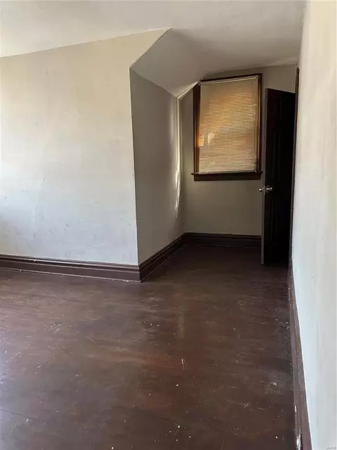 Bedroom - 3601 Ridgedale Ave, Normandy, MO 63121 photo 1 of 3