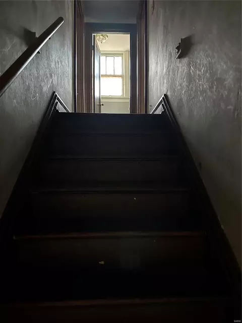 Entry Way - 3601 Ridgedale Ave, Normandy, MO 63121 photo 2 of 2