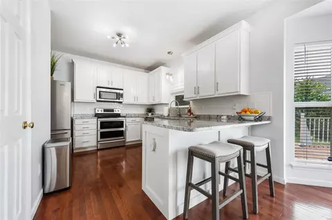 Kitchen - 122 Towergate Dr, Lake Saint Louis, MO 63367 photo 1 of 3