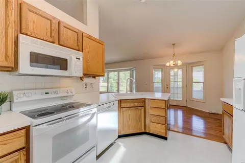 2138 Ingalls Cir, O'fallon, MO 63368 photo 4