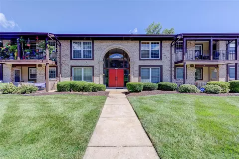 11991 Villa Dorado Dr #G, Saint Louis, MO 63146