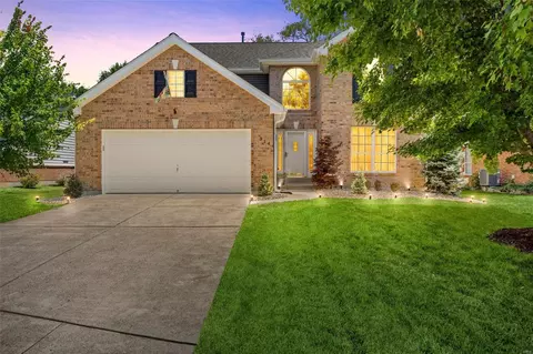 314 Clayheath Ct, Ballwin, MO 63011
