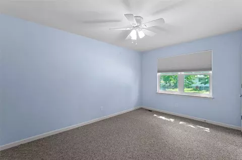 Bedroom - 913 Glenmill Dr, Manchester, MO 63021 photo 5 of 8