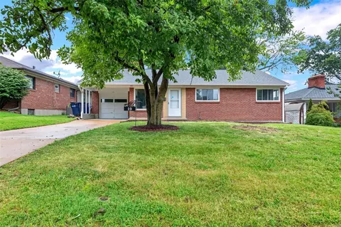 19 Jo Ann Pl, Crestwood, MO 63126