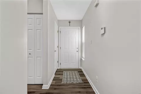 Entry Way - 847 Woodside Trails Dr, Ballwin, MO 63021 photo 1 of 1