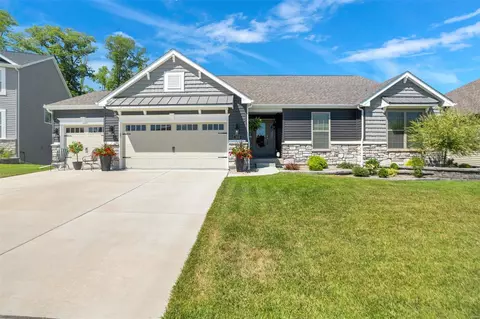 359 Mystic Brook Dr, O'fallon, MO 63366