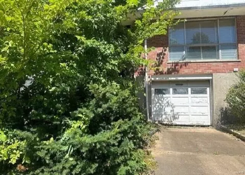 3723 Avondale Ave, Saint Louis, MO 63121