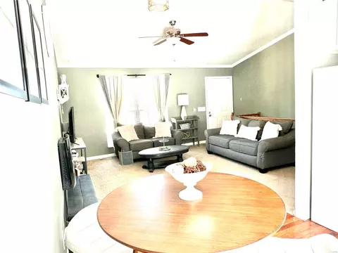 Living - 1267 Wagon Wheel, O'fallon, MO 63366 photo 2 of 2