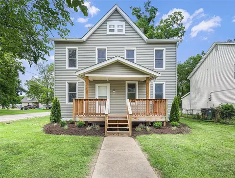 700 Benton St, Valley Park, MO 63088