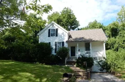 2438 Mary Ave, Saint Louis, MO 63136
