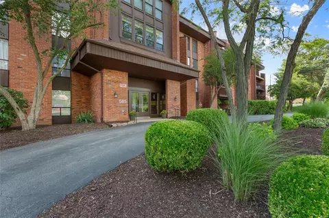 585 Coeur De Royale Dr #408, Saint Louis, MO 63141