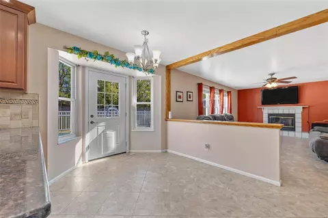 Entry Way - 7251 Picasso Dr, O'fallon, MO 63368 photo 3 of 3