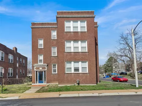 6623 Clemens Ave, Saint Louis, MO 63130