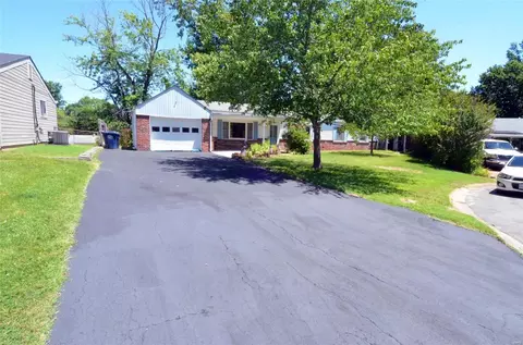 Other - 215 Drewel Ct, Eureka, MO 63025 photo 3 of 13
