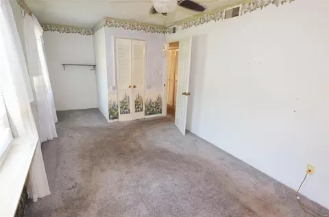 Bedroom - 215 Drewel Ct, Eureka, MO 63025 photo 1 of 5