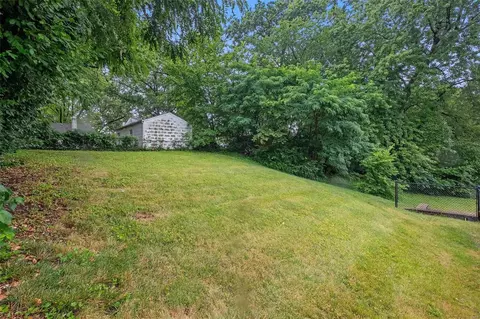 Exterior - 210 Ruggles Rd, Ferguson, MO 63135 photo 6 of 6