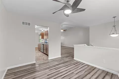 Entry Way - 210 Ruggles Rd, Ferguson, MO 63135 photo 1 of 2