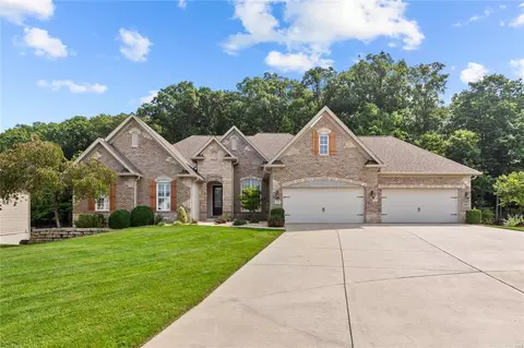 25 Wyndgate Valley Ct, Lake Saint Louis, MO 63367