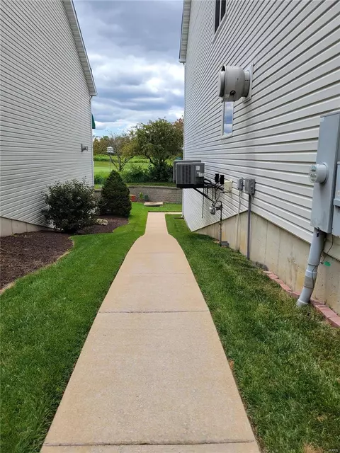 113 Wake Forest Pl, O'fallon, MO 63368 photo 8