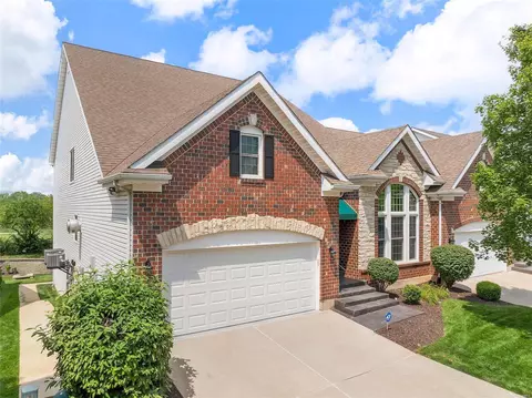 113 Wake Forest Pl, O'fallon, MO 63368