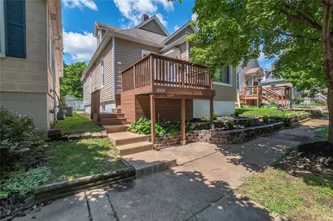 4164 Burgen Ave, Saint Louis, MO 63116