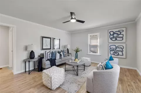509 Tecumseh St, Saint Charles, MO 63301