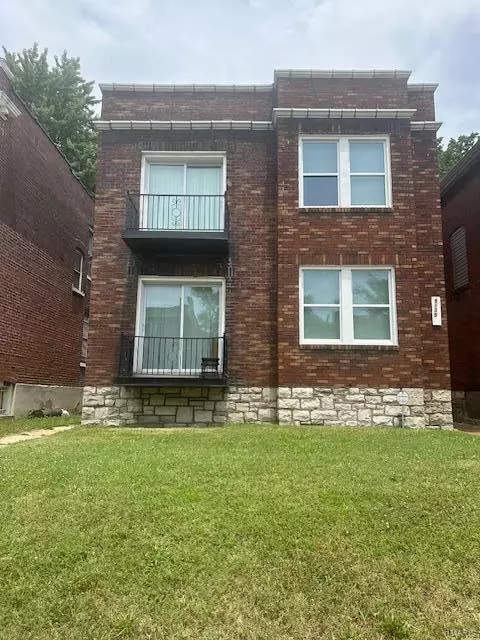 5135 Wabada Ave, Saint Louis, MO 63113