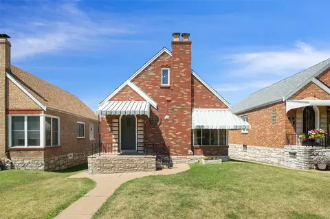 5705 Tholozan Ave, Saint Louis, MO 63109