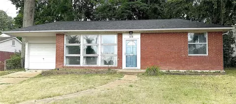 618 Majesty Ct, Saint Louis, MO 63125