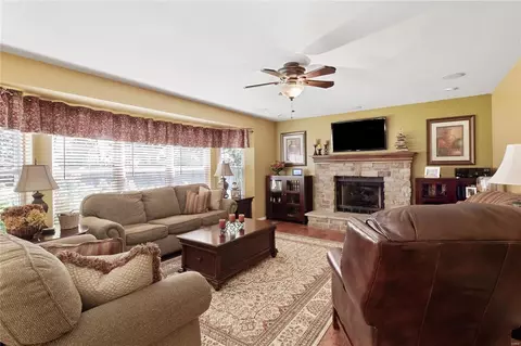 4 Bryan Valley Ct, O'fallon, MO 63366 photo 4