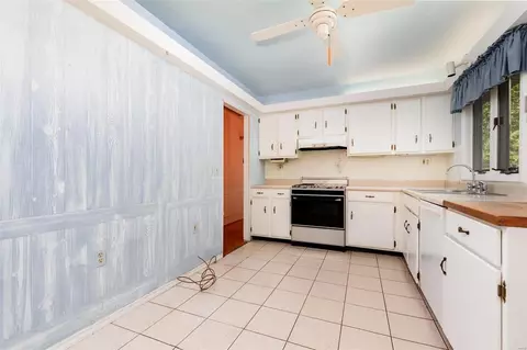 1212 Priest Dr, Manchester, MO 63021 photo 8