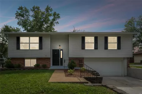 Exterior - 141 Shaw Dr, Eureka, MO 63025 photo 4 of 4