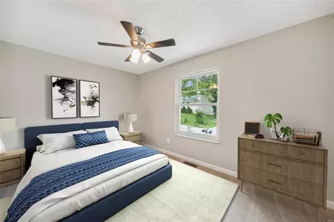 Bedroom - 141 Shaw Dr, Eureka, MO 63025 photo 1 of 8