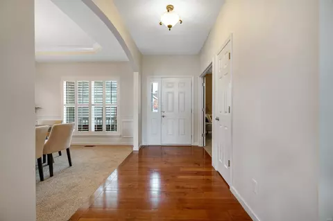 6543 Devonhurst Dr, Saint Louis, MO 63129 photo 6