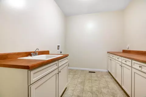 6543 Devonhurst Dr, Saint Louis, MO 63129 photo 20