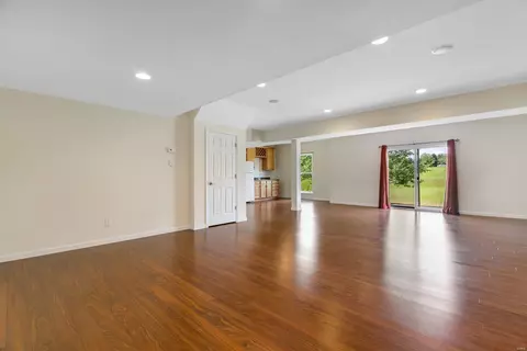 6543 Devonhurst Dr, Saint Louis, MO 63129 photo 32