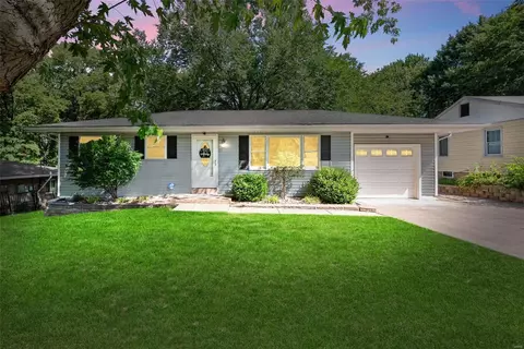 57 Judy Dr, Saint Charles, MO 63301
