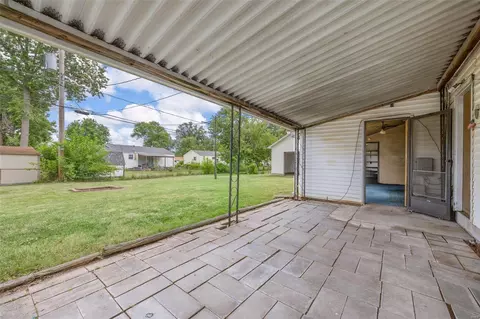 806 Love Dr, O'fallon, MO 63366 photo 21