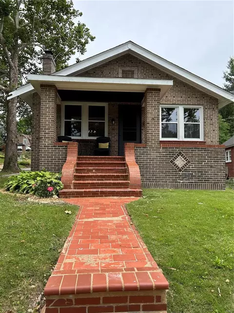 36 N Barat Ave, Saint Louis, MO 63135
