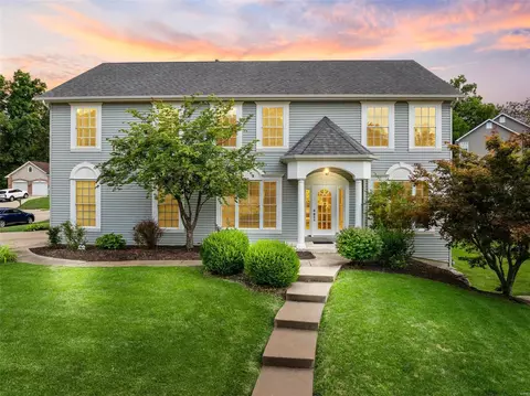 1024 Marions Cove Dr, Lake Saint Louis, MO 63367